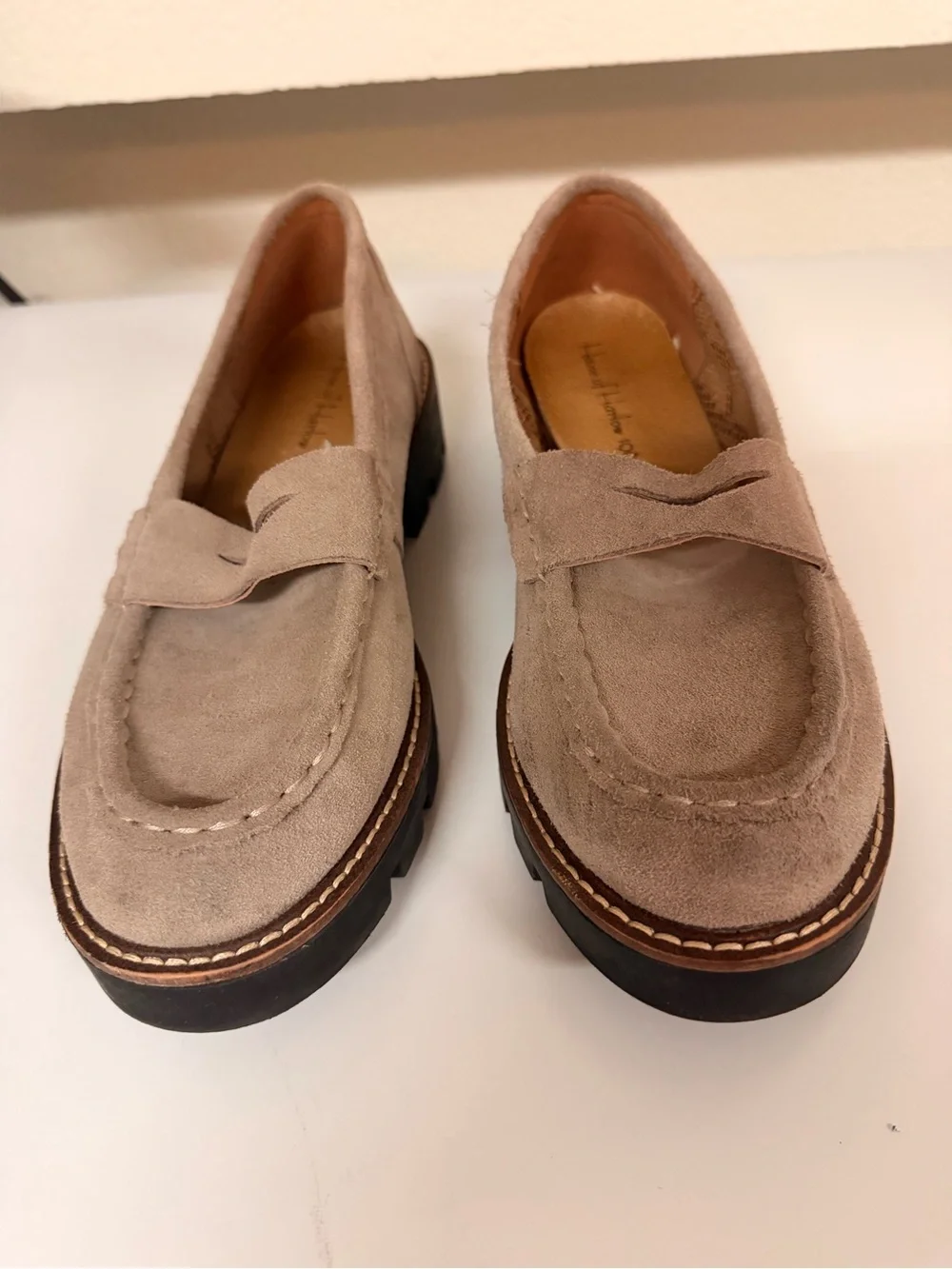 House of Harlow 1960 Women's Shoes Sz 8.5 Suede Penny Loafers Neutral Stone